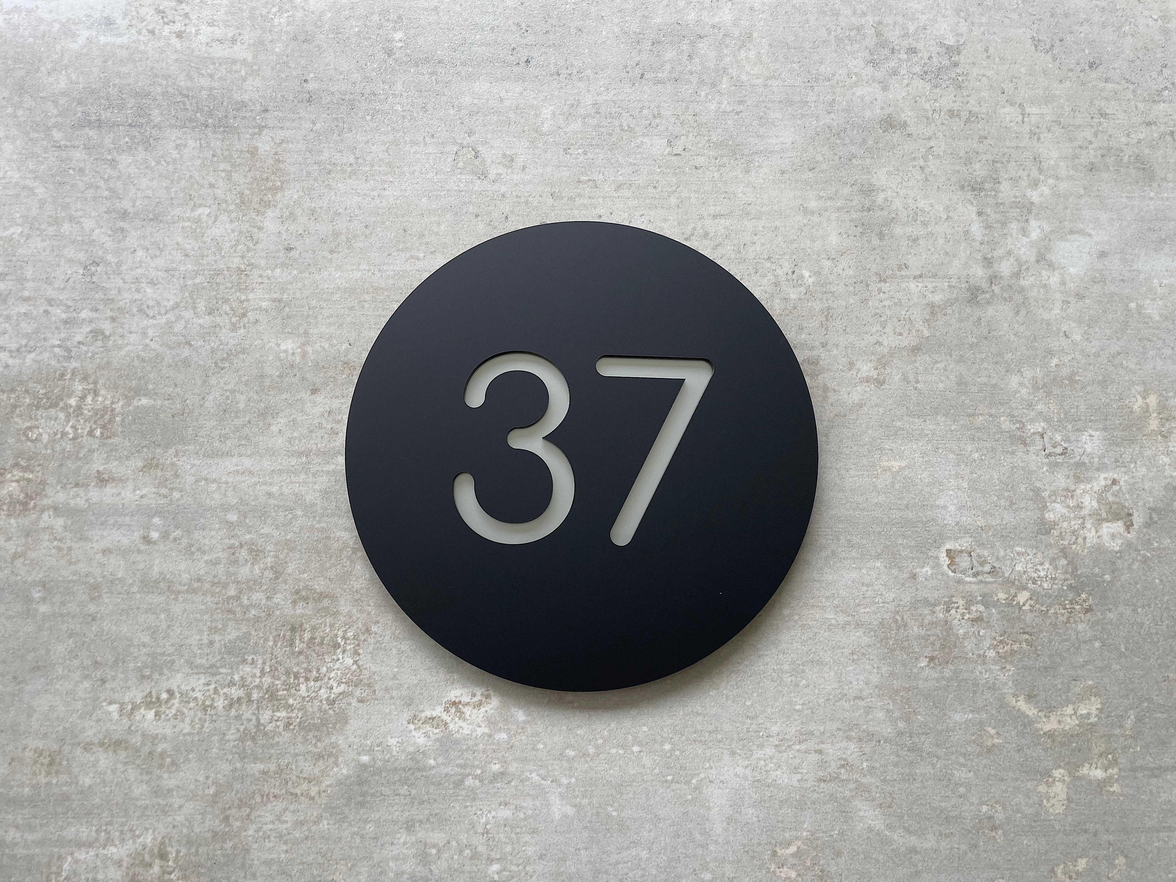 Personalised House Number - Circle Number with Backing Plate